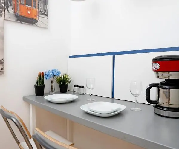 Apartmán Lovely 2 Bedroom Near Old Town